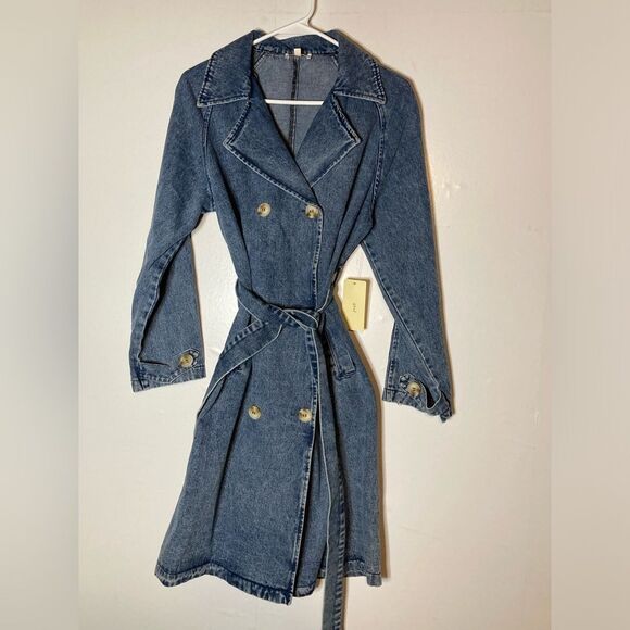 NWT Peach 6 Button Denim Dress, size Medium. - Picture 2 of 7